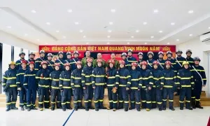 Hà Nội ra mắt tổ chữa cháy và cứu nạn cứu hộ tinh nhuệ Hà Nội ra mắt tổ chữa cháy và cứu nạn cứu hộ tinh nhuệ