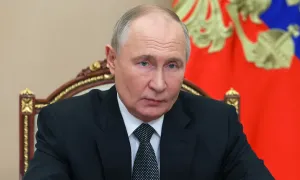 Ông Putin phê chuẩn Hiệp ước Chiến lược Toàn diện với Triều Tiên Ông Putin phê chuẩn Hiệp ước Chiến lược Toàn diện với Triều Tiên