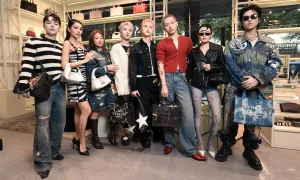 Fashionista dự ra mắt BST cổ tích của Marc Jacobs Fashionista dự ra mắt BST cổ tích của Marc Jacobs