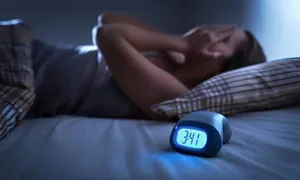 Tỉnh giấc lúc 2 đến 3h, sáng dậy không muốn đi làm Tỉnh giấc lúc 2 đến 3h, sáng dậy không muốn đi làm