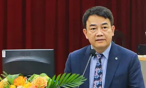 'Điện hạt nhân sẽ giải những thách thức về năng lượng' 'Điện hạt nhân sẽ giải những thách thức về năng lượng'