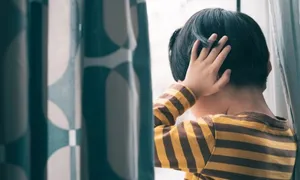 Con tôi Tiếng Việt chưa sõi đã phải học Tiếng Anh Con tôi Tiếng Việt chưa sõi đã phải học Tiếng Anh