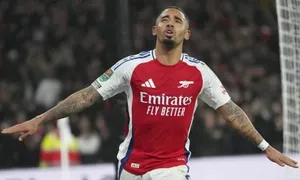 Gabriel Jesus đưa Arsenal vào bán kết Cup Liên đoàn Gabriel Jesus đưa Arsenal vào bán kết Cup Liên đoàn