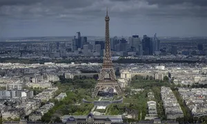 Công ty quản lý tháp Eiffel bác tin có hỏa hoạn Công ty quản lý tháp Eiffel bác tin có hỏa hoạn