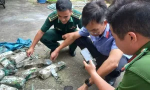 25 gói nghi ma túy trôi vào Côn Đảo 25 gói nghi ma túy trôi vào Côn Đảo