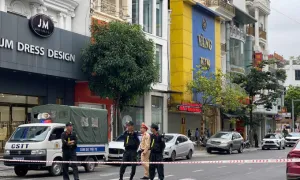 Nhiều tiệm vàng lớn ở Thanh Hóa bất ngờ đóng cửa